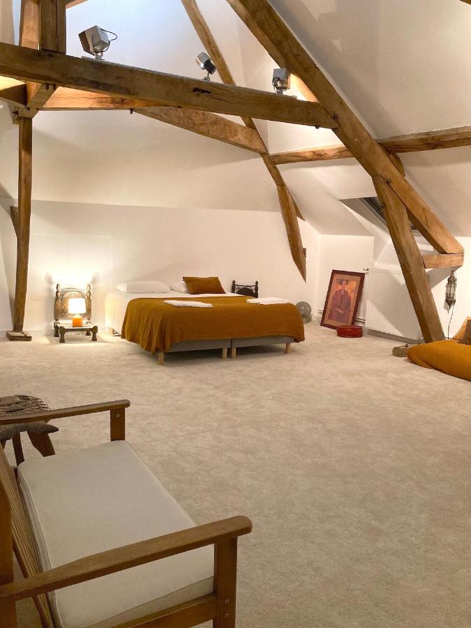 Maison D'Hotes La Doucelle Culture Et Bien-Etre Lignieres-Orgeres Zewnętrze zdjęcie