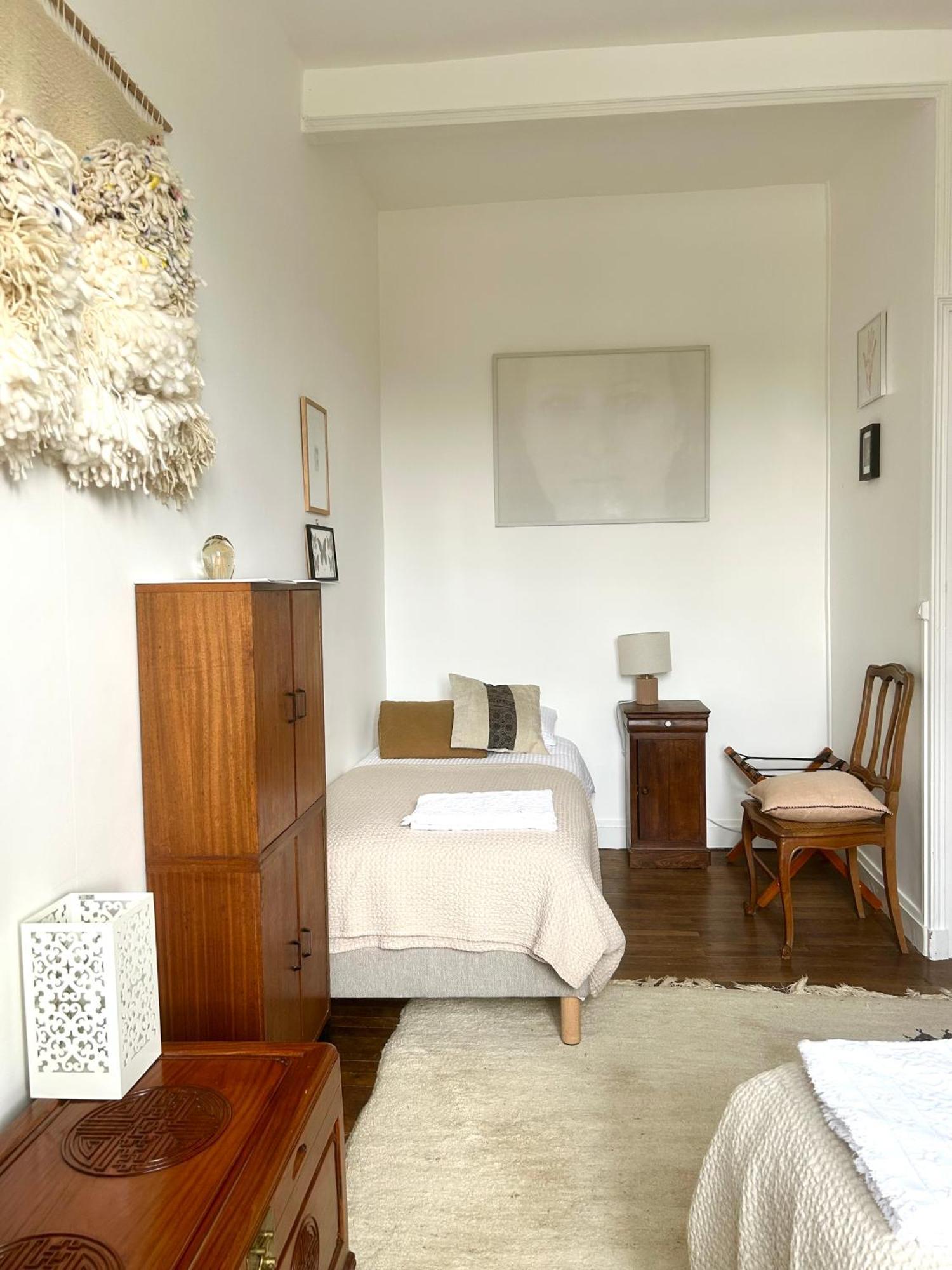 Maison D'Hotes La Doucelle Culture Et Bien-Etre Lignieres-Orgeres Zewnętrze zdjęcie